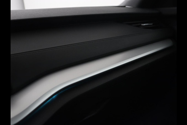 Škoda Octavia 1.0 e-TSI Sport | Carplay | Sfeerverlichting | Sportstoelen | Navigatie | Parkeerhulp | Climate control | Cruise control Škoda Octavia 1.0 e-TSI Sport | Carplay | Sfeerverlichting | Sportstoelen | Navigatie | Parkeerhulp | Climate control | Cruise control