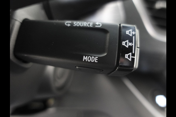 Renault Trafic 2.0 Blue dC1 150 EDC T29 L2H1 Extra DC Automaat Trekhaak Navigatie Camera Renault Trafic 2.0 Blue dC1 150 EDC T29 L2H1 Extra DC Automaat Trekhaak Navigatie Camera