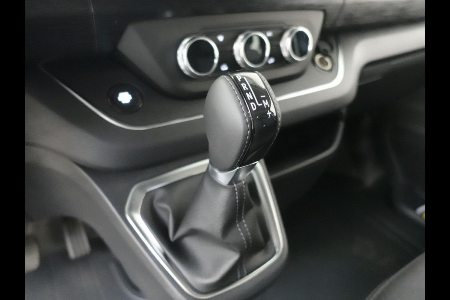 Renault Trafic 2.0 Blue dC1 150 EDC T29 L2H1 Extra DC Automaat Trekhaak Navigatie Camera Renault Trafic 2.0 Blue dC1 150 EDC T29 L2H1 Extra DC Automaat Trekhaak Navigatie Camera