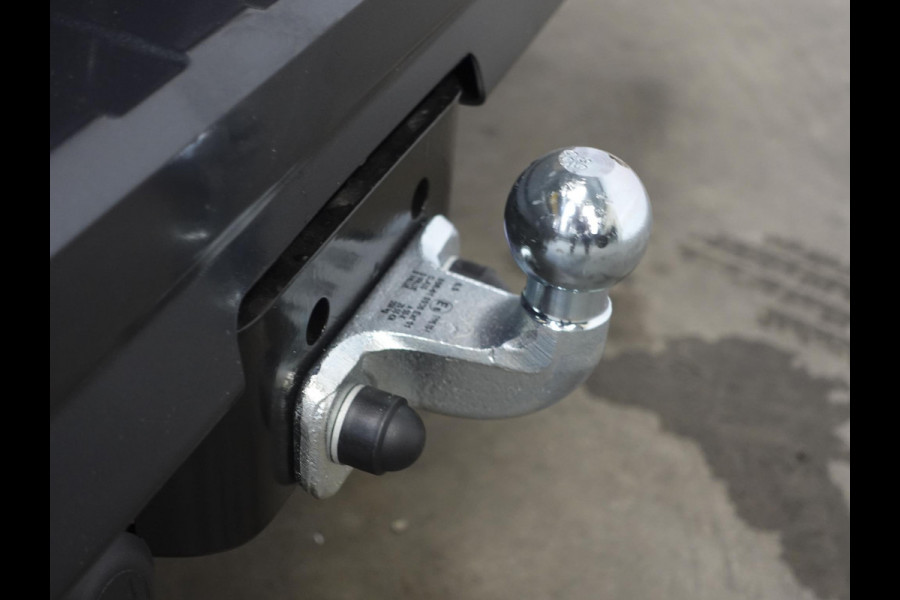 Renault Trafic 2.0 Blue dC1 150 EDC T29 L2H1 Extra DC Automaat Trekhaak Navigatie Camera Renault Trafic 2.0 Blue dC1 150 EDC T29 L2H1 Extra DC Automaat Trekhaak Navigatie Camera