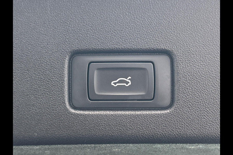 Audi Q4 e-tron 35 Launch edition Advanced 55 kWh * SOG 93% Origineel Nederlands * Leder Stoelverwarming Carplay Keyless
