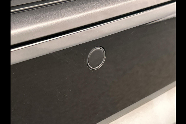 Audi Q4 e-tron 35 Launch edition Advanced 55 kWh * SOG 93% Origineel Nederlands * Leder Stoelverwarming Carplay Keyless