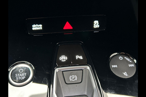 Audi Q4 e-tron 35 Launch edition Advanced 55 kWh * SOG 93% Origineel Nederlands * Leder Stoelverwarming Carplay Keyless