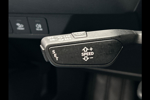 Audi Q4 e-tron 35 Launch edition Advanced 55 kWh * SOG 93% Origineel Nederlands * Leder Stoelverwarming Carplay Keyless