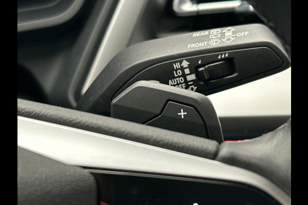 Audi Q4 e-tron 35 Launch edition Advanced 55 kWh * SOG 93% Origineel Nederlands * Leder Stoelverwarming Carplay Keyless