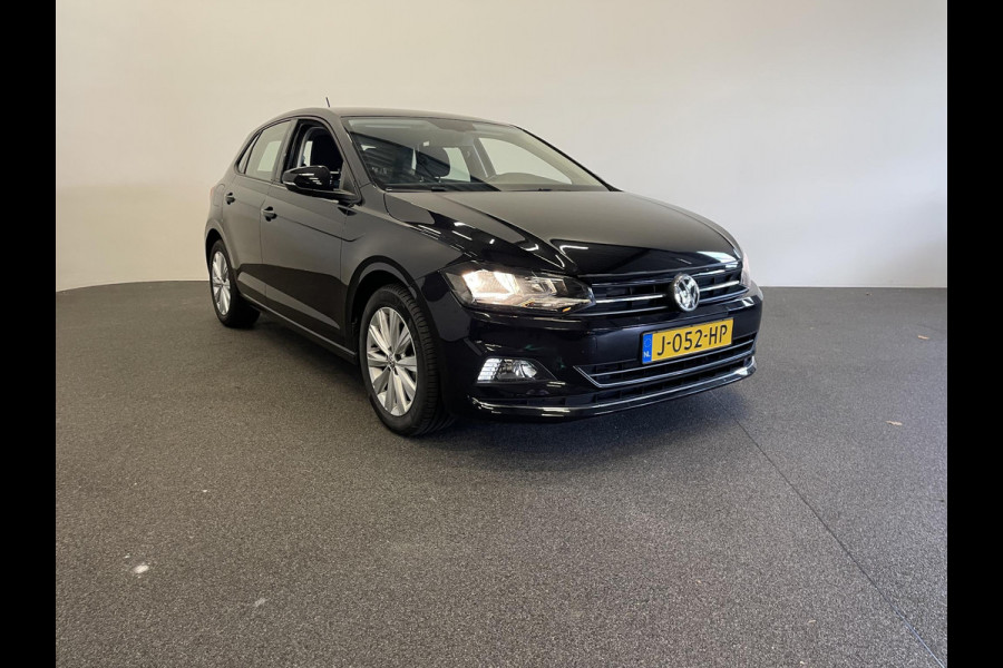 Volkswagen Polo 1.0 TSI Highline Navigatie Apple Carplay/Android Auto Adaptieve Cruise Control Lichtmetalen velgen Climate Control