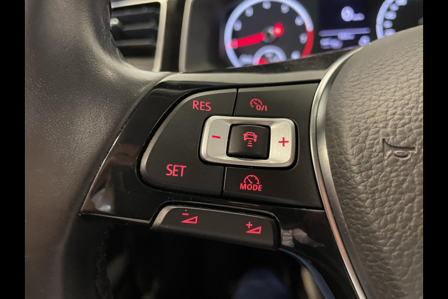 Volkswagen Polo 1.0 TSI Highline Navigatie Apple Carplay/Android Auto Adaptieve Cruise Control Lichtmetalen velgen Climate Control