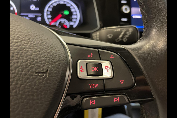 Volkswagen Polo 1.0 TSI Highline Navigatie Apple Carplay/Android Auto Adaptieve Cruise Control Lichtmetalen velgen Climate Control