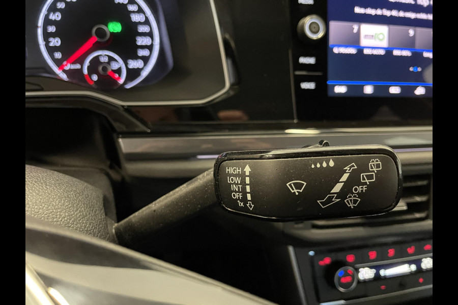 Volkswagen Polo 1.0 TSI Highline Navigatie Apple Carplay/Android Auto Adaptieve Cruise Control Lichtmetalen velgen Climate Control