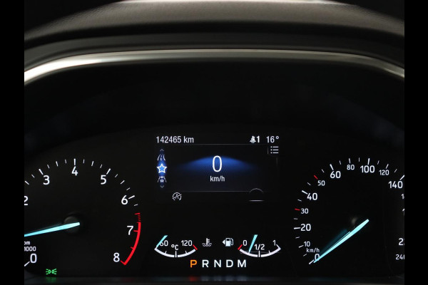 Ford Focus 1.0 EcoBoost Titanium | Automaat | Carplay | Navigatie | Keyless | Parkeerhulp | Climate control | Cruise control | Bluetooth Ford Focus 1.0 EcoBoost Titanium | Automaat | Carplay | Navigatie | Keyless | Parkeerhulp | Climate control | Cruise control | Bluetooth