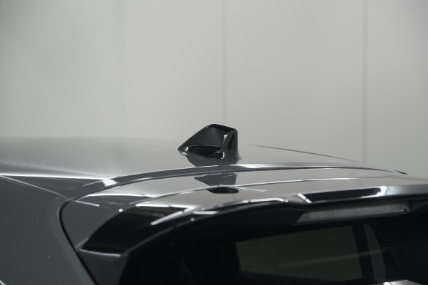 Peugeot 208 Hybrid 100 e-DCS6 GT | 360 Camera | Pack Alcantara | Dodehoekdetectie | Stoelmassage Peugeot 208 Hybrid 100 e-DCS6 GT | 360 Camera | Pack Alcantara | Dodehoekdetectie | Stoelmassage