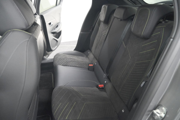 Peugeot 208 Hybrid 100 e-DCS6 GT | 360 Camera | Pack Alcantara | Dodehoekdetectie | Stoelmassage Peugeot 208 Hybrid 100 e-DCS6 GT | 360 Camera | Pack Alcantara | Dodehoekdetectie | Stoelmassage