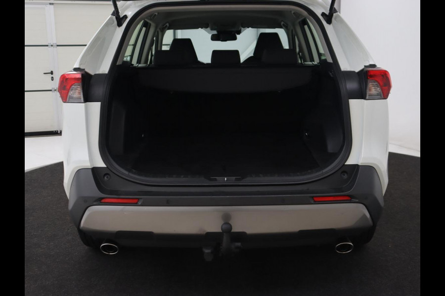 Toyota RAV4 2.5 Hybrid Business | Trekhaak | Adaptive cruise | Camera | Carplay | Digital Cockpit | Climate control | Parkeerhulp | Full LED Toyota RAV4 2.5 Hybrid Business | Trekhaak | Adaptive cruise | Camera | Carplay | Digital Cockpit | Climate control | Parkeerhulp | Full LED