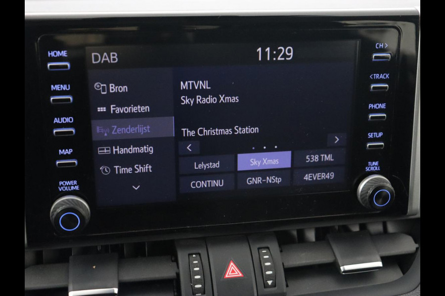 Toyota RAV4 2.5 Hybrid Business | Trekhaak | Adaptive cruise | Camera | Carplay | Digital Cockpit | Climate control | Parkeerhulp | Full LED Toyota RAV4 2.5 Hybrid Business | Trekhaak | Adaptive cruise | Camera | Carplay | Digital Cockpit | Climate control | Parkeerhulp | Full LED