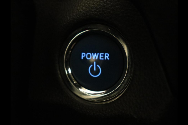 Toyota RAV4 2.5 Hybrid Business | Trekhaak | Adaptive cruise | Camera | Carplay | Digital Cockpit | Climate control | Parkeerhulp | Full LED Toyota RAV4 2.5 Hybrid Business | Trekhaak | Adaptive cruise | Camera | Carplay | Digital Cockpit | Climate control | Parkeerhulp | Full LED