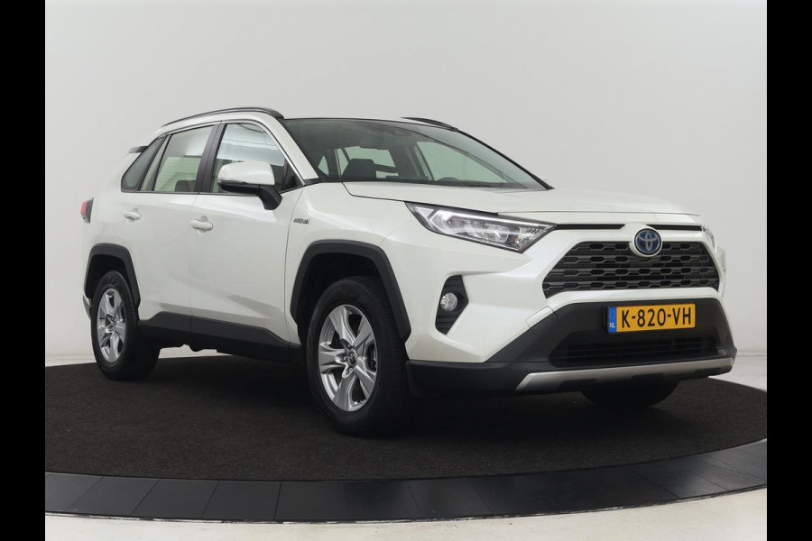 Toyota RAV4 2.5 Hybrid Business | Trekhaak | Adaptive cruise | Camera | Carplay | Digital Cockpit | Climate control | Parkeerhulp | Full LED Toyota RAV4 2.5 Hybrid Business | Trekhaak | Adaptive cruise | Camera | Carplay | Digital Cockpit | Climate control | Parkeerhulp | Full LED