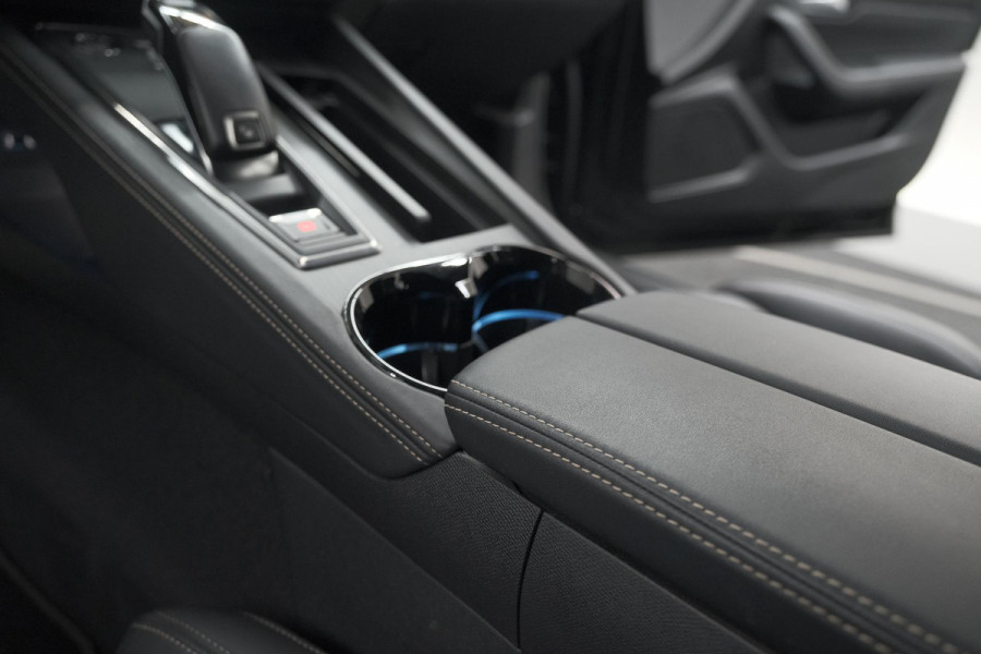 Peugeot 508 SW 1.6 HYbrid 225 GT | Panoramadak | Adaptieve Cruise Control | Elektrische Kofferklep | Dodehoekdetectie