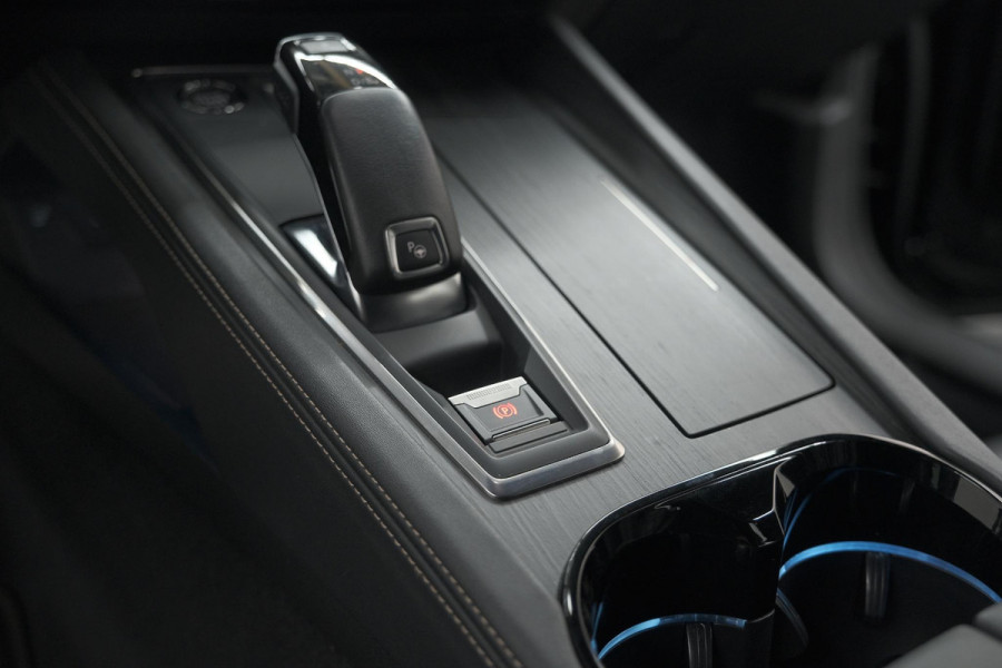 Peugeot 508 SW 1.6 HYbrid 225 GT | Panoramadak | Adaptieve Cruise Control | Elektrische Kofferklep | Dodehoekdetectie