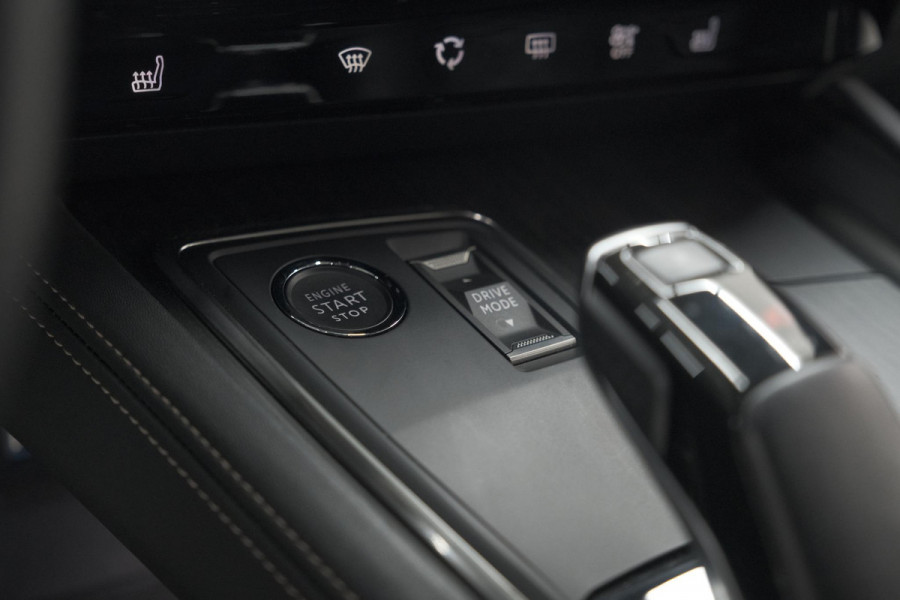 Peugeot 508 SW 1.6 HYbrid 225 GT | Panoramadak | Adaptieve Cruise Control | Elektrische Kofferklep | Dodehoekdetectie