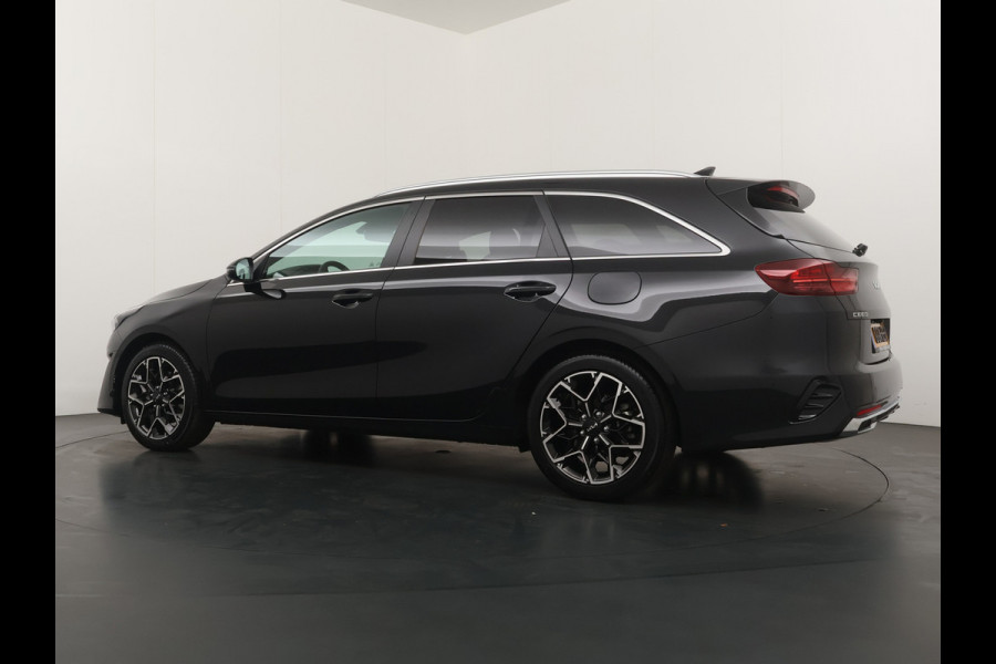 Kia Ceed Sportswagon 1.5 T-GDi GT-Line - Apple/Android Carplay - Navigatie - Stoel/Stuurverwarming - Lichtmetalen Velgen 17" - Fabrieksgarantie Tot 2031 Kia Ceed Sportswagon 1.5 T-GDi GT-Line - Apple/Android Carplay - Navigatie - Stoel/Stuurverwarming - Lichtmetalen Velgen 17" - Fabrieksgarantie Tot 2031