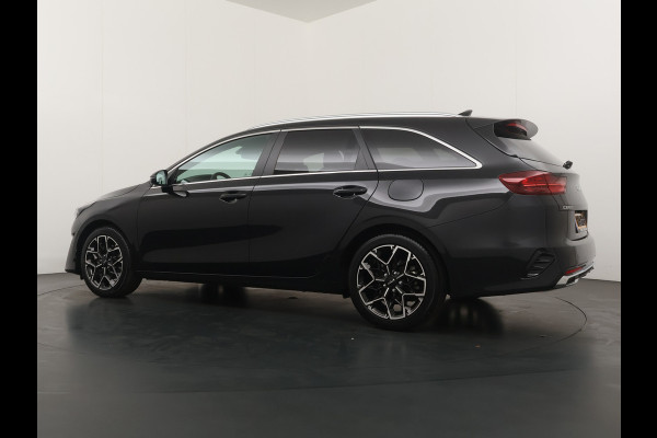 Kia Ceed Sportswagon 1.5 T-GDi GT-Line - Apple/Android Carplay - Navigatie - Stoel/Stuurverwarming - Lichtmetalen Velgen 17" - Fabrieksgarantie Tot 2031 Kia Ceed Sportswagon 1.5 T-GDi GT-Line - Apple/Android Carplay - Navigatie - Stoel/Stuurverwarming - Lichtmetalen Velgen 17" - Fabrieksgarantie Tot 2031