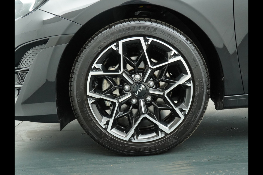 Kia Ceed Sportswagon 1.5 T-GDi GT-Line - Apple/Android Carplay - Navigatie - Stoel/Stuurverwarming - Lichtmetalen Velgen 17" - Fabrieksgarantie Tot 2031 Kia Ceed Sportswagon 1.5 T-GDi GT-Line - Apple/Android Carplay - Navigatie - Stoel/Stuurverwarming - Lichtmetalen Velgen 17" - Fabrieksgarantie Tot 2031