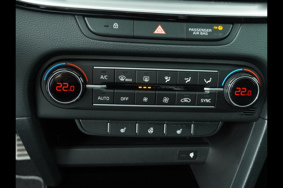 Kia Ceed Sportswagon 1.5 T-GDi GT-Line - Apple/Android Carplay - Navigatie - Stoel/Stuurverwarming - Lichtmetalen Velgen 17" - Fabrieksgarantie Tot 2031 Kia Ceed Sportswagon 1.5 T-GDi GT-Line - Apple/Android Carplay - Navigatie - Stoel/Stuurverwarming - Lichtmetalen Velgen 17" - Fabrieksgarantie Tot 2031