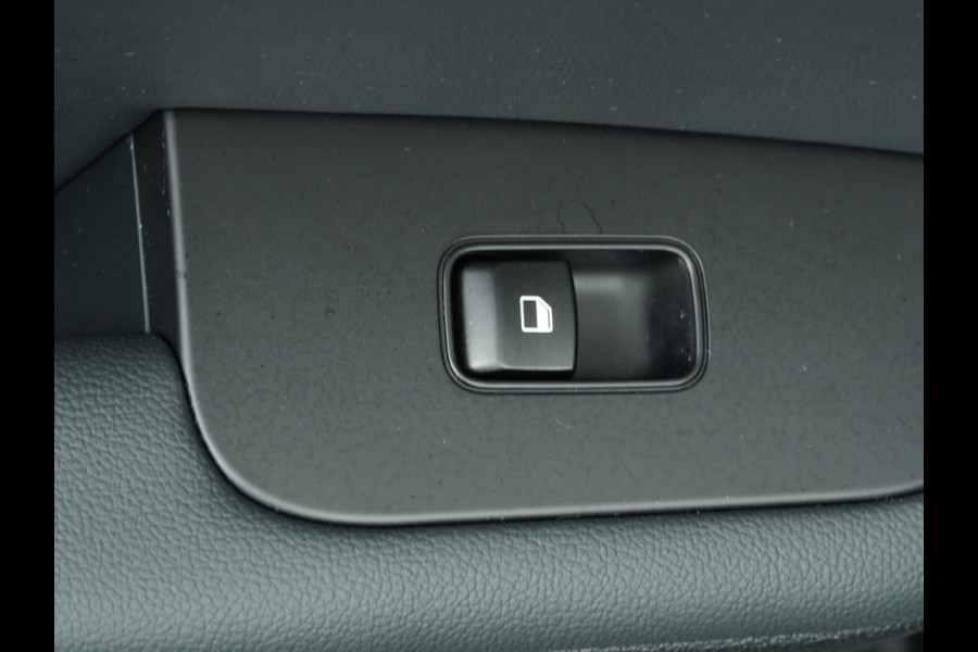 Kia Ceed Sportswagon 1.5 T-GDi GT-Line - Apple/Android Carplay - Navigatie - Stoel/Stuurverwarming - Lichtmetalen Velgen 17" - Fabrieksgarantie Tot 2031 Kia Ceed Sportswagon 1.5 T-GDi GT-Line - Apple/Android Carplay - Navigatie - Stoel/Stuurverwarming - Lichtmetalen Velgen 17" - Fabrieksgarantie Tot 2031