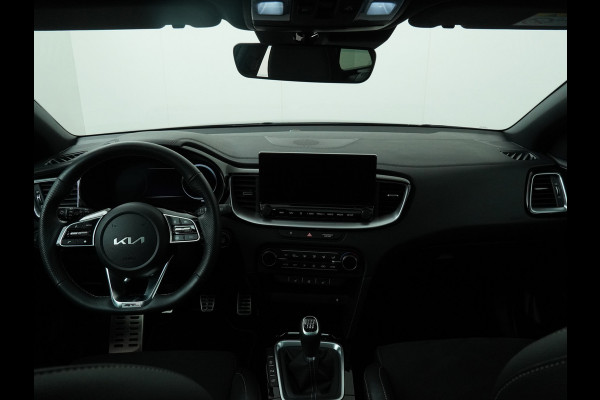 Kia Ceed Sportswagon 1.5 T-GDi GT-Line - Apple/Android Carplay - Navigatie - Stoel/Stuurverwarming - Lichtmetalen Velgen 17" - Fabrieksgarantie Tot 2031 Kia Ceed Sportswagon 1.5 T-GDi GT-Line - Apple/Android Carplay - Navigatie - Stoel/Stuurverwarming - Lichtmetalen Velgen 17" - Fabrieksgarantie Tot 2031