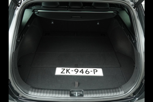 Kia Ceed Sportswagon 1.5 T-GDi GT-Line - Apple/Android Carplay - Navigatie - Stoel/Stuurverwarming - Lichtmetalen Velgen 17" - Fabrieksgarantie Tot 2031 Kia Ceed Sportswagon 1.5 T-GDi GT-Line - Apple/Android Carplay - Navigatie - Stoel/Stuurverwarming - Lichtmetalen Velgen 17" - Fabrieksgarantie Tot 2031