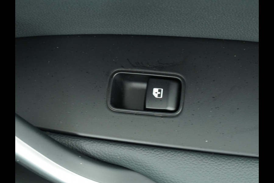 Kia Ceed Sportswagon 1.5 T-GDi GT-Line - Apple/Android Carplay - Navigatie - Stoel/Stuurverwarming - Lichtmetalen Velgen 17" - Fabrieksgarantie Tot 2031 Kia Ceed Sportswagon 1.5 T-GDi GT-Line - Apple/Android Carplay - Navigatie - Stoel/Stuurverwarming - Lichtmetalen Velgen 17" - Fabrieksgarantie Tot 2031