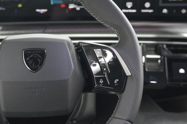 Peugeot 5008 HYbrid 145 e-DCS6 GT | Panoramadak | Camera | Elektrische Achterklep | Adaptieve Cruise Control