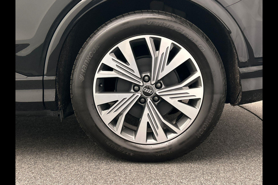 Audi Q4 e-tron 35 Launch edition Advanced Plus 55 kWh SOH 93% * Origineel Nederlands * Pano/dak Camera Adaptive cruise