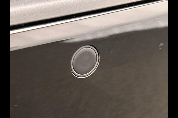 Audi Q4 e-tron 35 Launch edition Advanced Plus 55 kWh SOH 93% * Origineel Nederlands * Pano/dak Camera Adaptive cruise