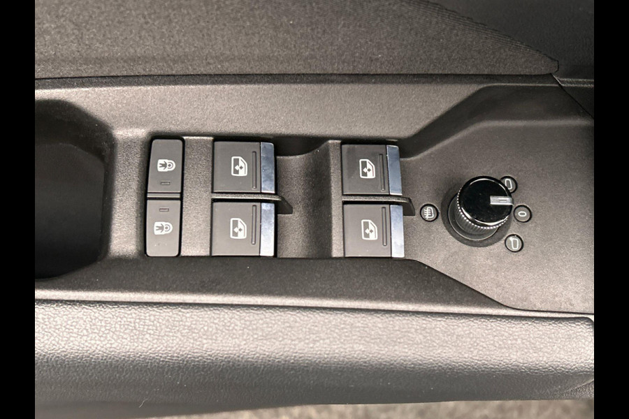 Audi Q4 e-tron 35 Launch edition Advanced Plus 55 kWh SOH 93% * Origineel Nederlands * Pano/dak Camera Adaptive cruise