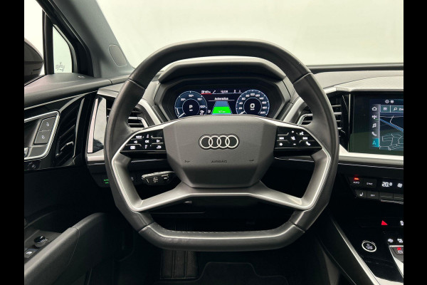 Audi Q4 e-tron 35 Launch edition Advanced Plus 55 kWh SOH 93% * Origineel Nederlands * Pano/dak Camera Adaptive cruise