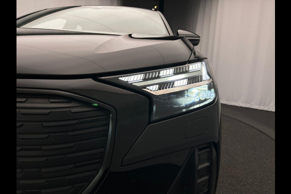 Audi Q4 e-tron 35 Launch edition Advanced Plus 55 kWh SOH 93% * Origineel Nederlands * Pano/dak Camera Adaptive cruise