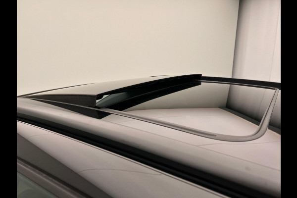 Audi Q4 e-tron 35 Launch edition Advanced Plus 55 kWh SOH 93% * Origineel Nederlands * Pano/dak Camera Adaptive cruise