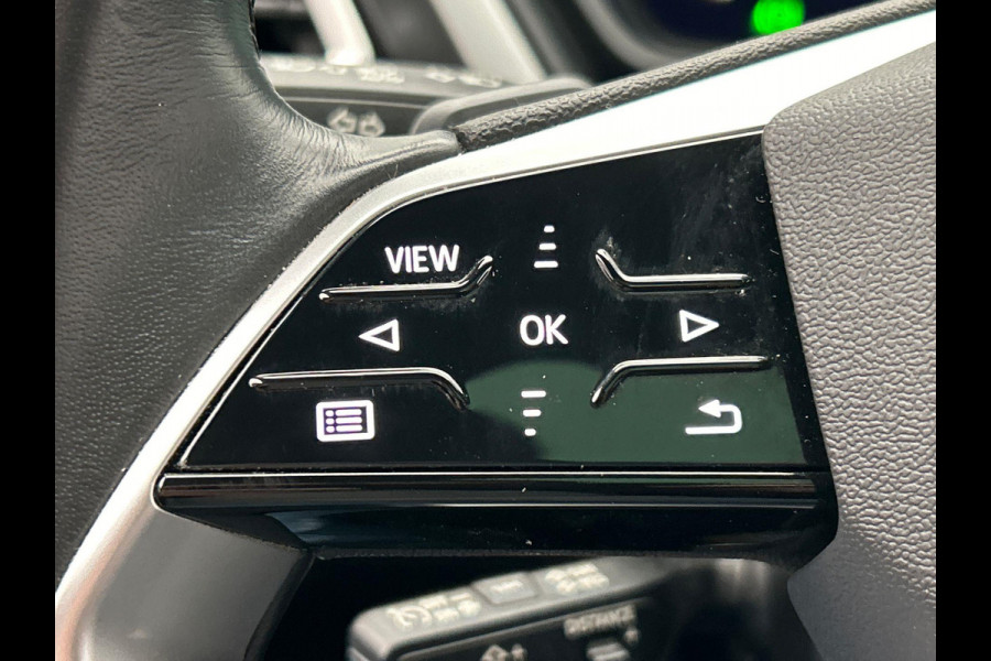 Audi Q4 e-tron 35 Launch edition Advanced Plus 55 kWh SOH 93% * Origineel Nederlands * Pano/dak Camera Adaptive cruise