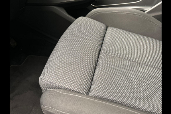 Audi Q4 e-tron 35 Launch edition Advanced Plus 55 kWh SOH 93% * Origineel Nederlands * Pano/dak Camera Adaptive cruise