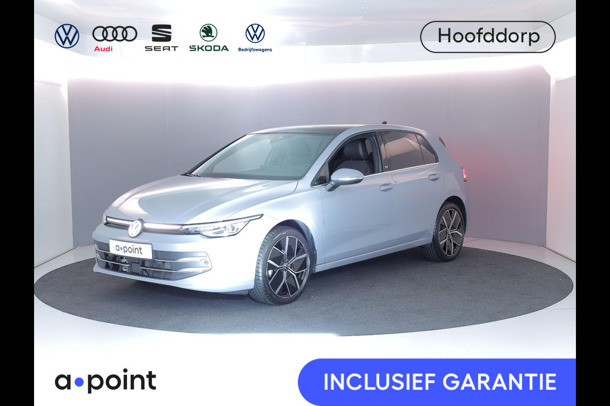 Volkswagen Golf 1.5 eTSI 50 Jahre Edition 150 pk Automaat (DSG) | Navigatie | Panoramadak | Parkeersensoren (Park assist)  | Achteruitrijcamera | Matrix LED koplampen | Stoelverwarming | Volkswagen Golf 1.5 eTSI 50 Jahre Edition 150 pk Automaat (DSG) | Navigatie | Panoramadak | Parkeersensoren (Park assist)  | Achteruitrijcamera | Matrix LED koplampen | Stoelverwarming |