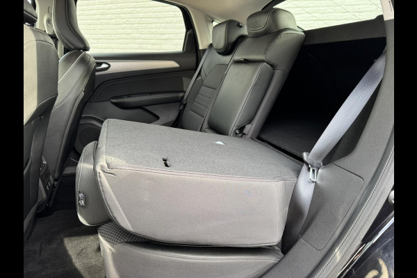 Renault Arkana 1.3 TCe 140 Adaptive cruise Climate control Keyless LED Navigatie Apple/Android Achteruitrijcamera Dodehoekdetectie