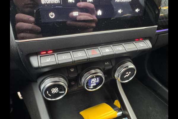 Renault Arkana 1.6 E-Tech Hybrid 145 R.S. Line Elektr verst voorstoel / Stoel & stuurwiel verw. / Groot navi