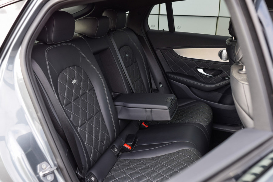 Mercedes-Benz GLC Coupé AMG 43 4-M Designo|Carbon|Standkachel|Keyless|Burmester|Night|21"|New Service