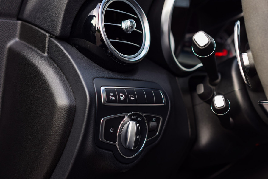 Mercedes-Benz GLC Coupé AMG 43 4-M Designo|Carbon|Standkachel|Keyless|Burmester|Night|21"|New Service