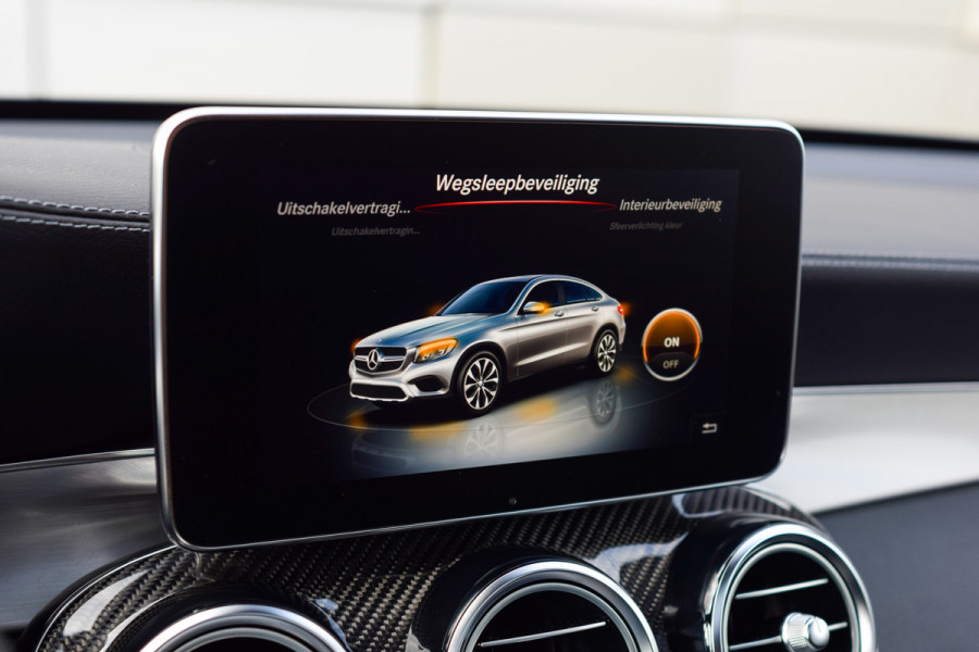 Mercedes-Benz GLC Coupé AMG 43 4-M Designo|Carbon|Standkachel|Keyless|Burmester|Night|21"|New Service