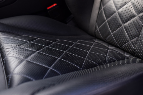 Mercedes-Benz GLC Coupé AMG 43 4-M Designo|Carbon|Standkachel|Keyless|Burmester|Night|21"|New Service