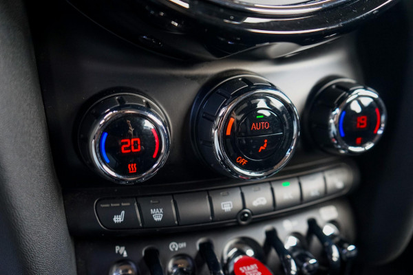 MINI Cooper 1.5 Cooper Chili MINI Cooper 1.5 Cooper Chili