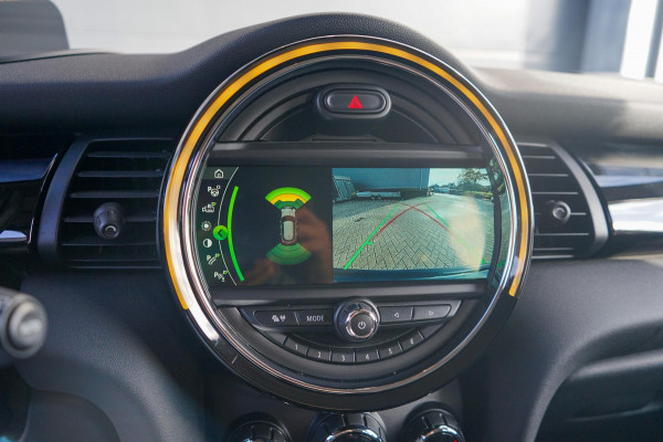 MINI Cooper 1.5 Cooper Chili MINI Cooper 1.5 Cooper Chili