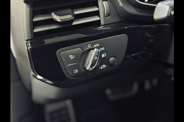 Audi A4 Avant 1.4 TFSI Sport 2x S-Line | 19" | Keyless | Elektr.Klep Audi A4 Avant 1.4 TFSI Sport 2x S-Line | 19" | Keyless | Elektr.Klep